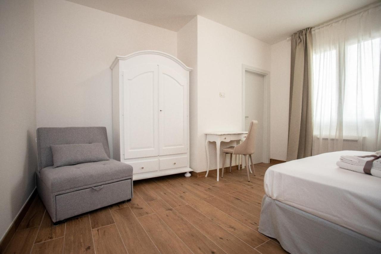 Tenuta Bardi Villa Baldassarri Buitenkant foto