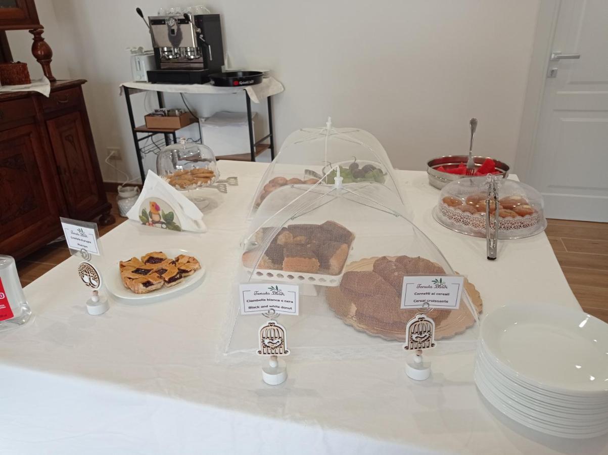 Tenuta Bardi Villa Baldassarri Buitenkant foto